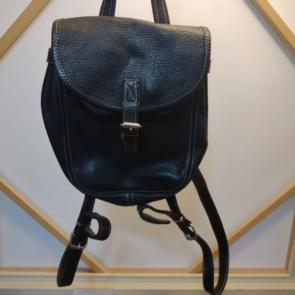 Vintage ROOTS Canada Brown Leather Mini back pack Bag Purse - Picture 1 of 5